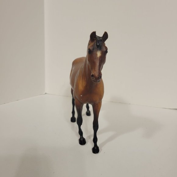 Vintage Breyer 7" Plastic Bay Horse with Braided Mane 1960's to 1980's - Picture 7 of 7